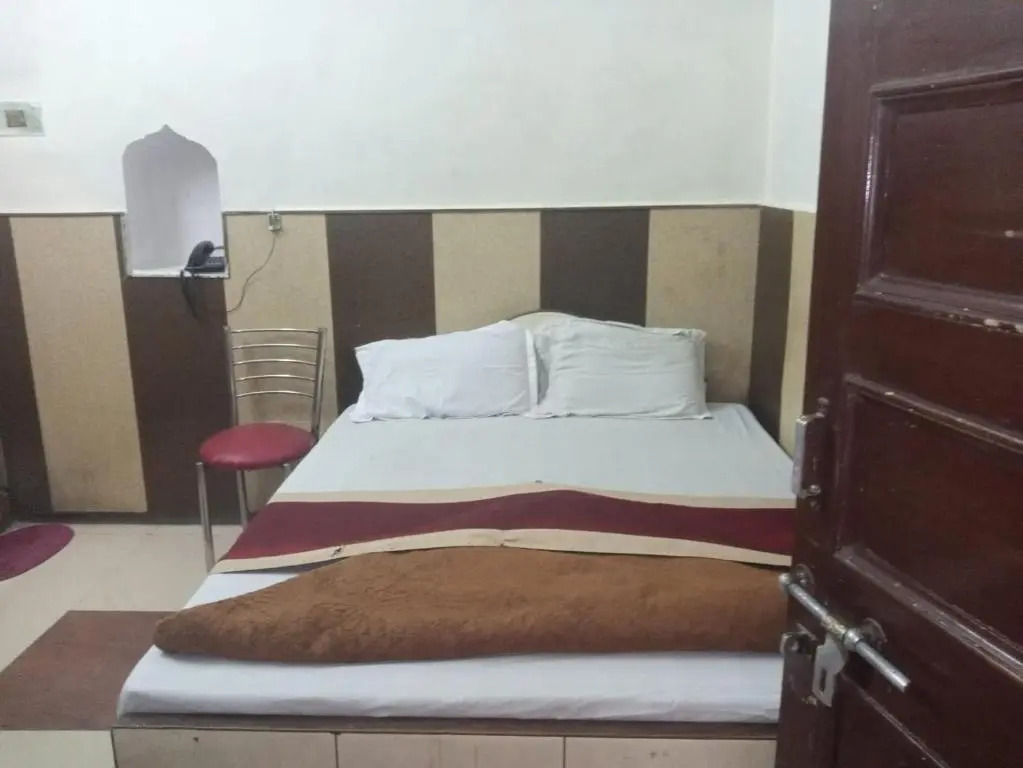 Hotel Amar Palace by Wb Inn