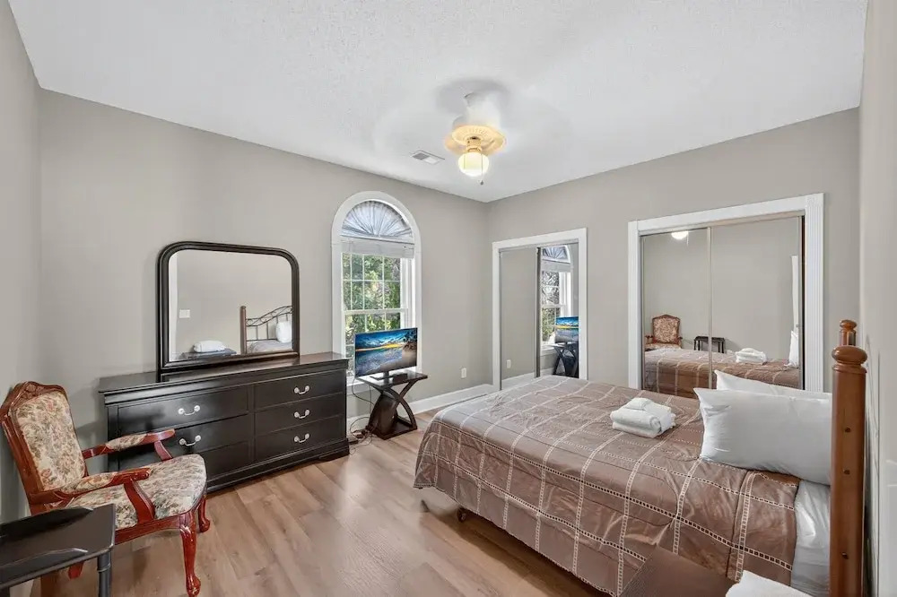 Magnolia North 4827-201