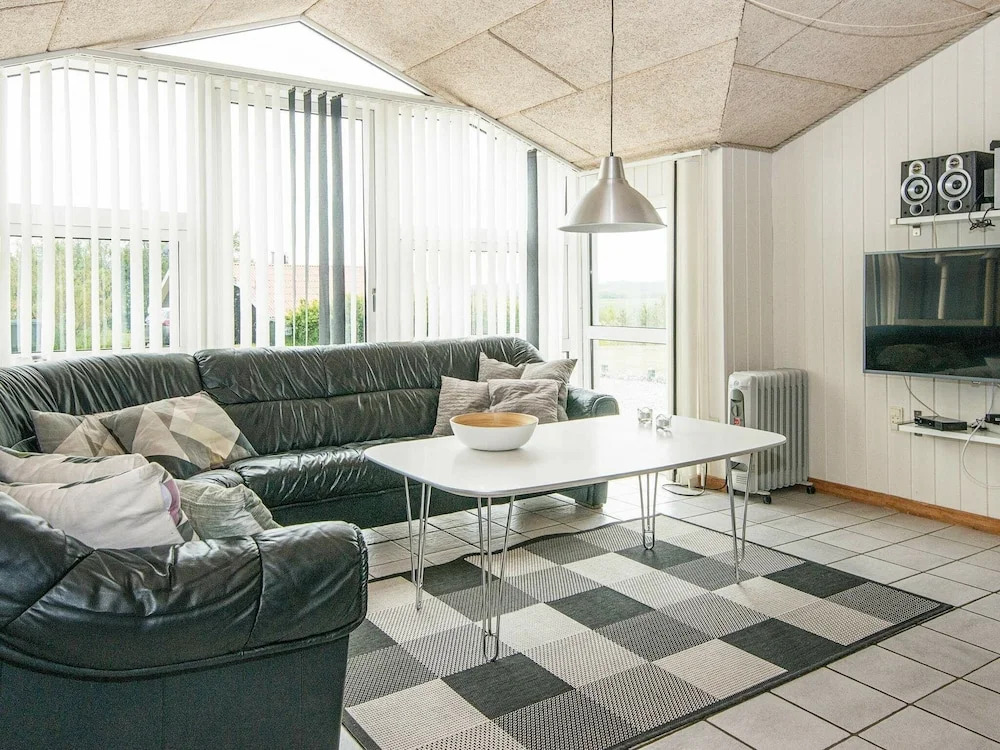 Cosy Holiday Home in Ebeltoft With Table Football