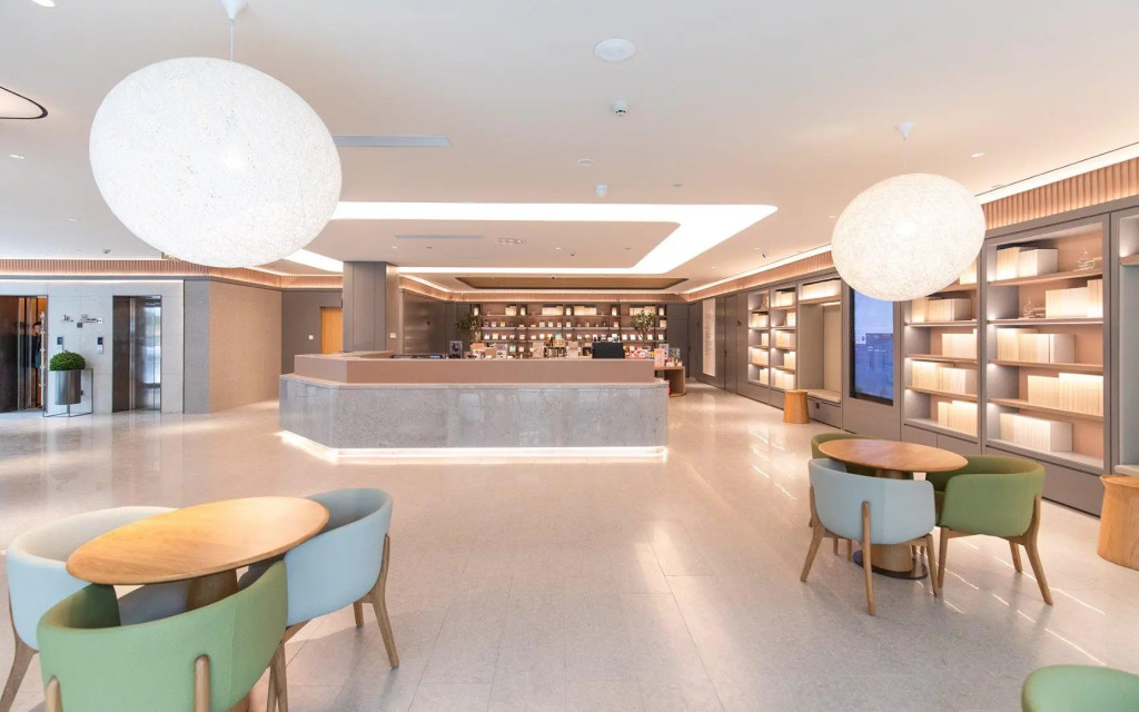 Ji Hotel Chengdu East Railway Station Dong Square