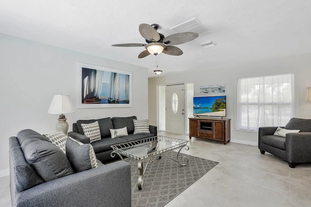 Skylark Avenue Pool Home