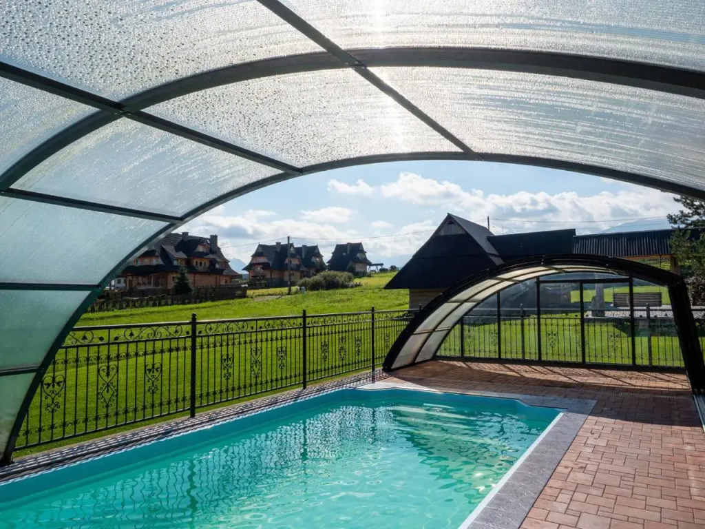 Folk Resort Domki i Apartamenty