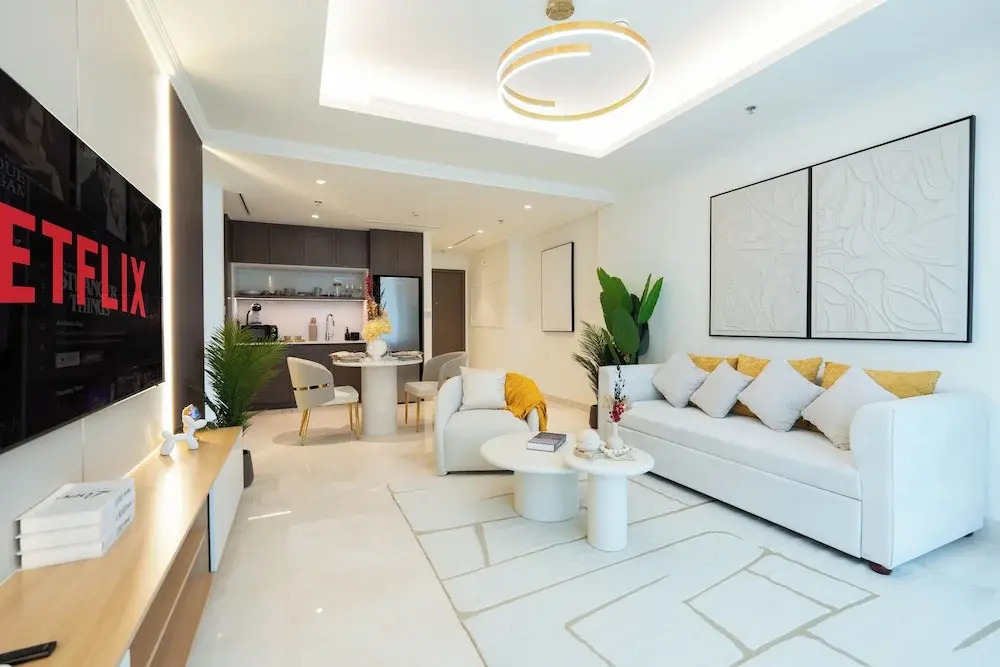 KeyRock - Dubai Marina with Pool & Gym