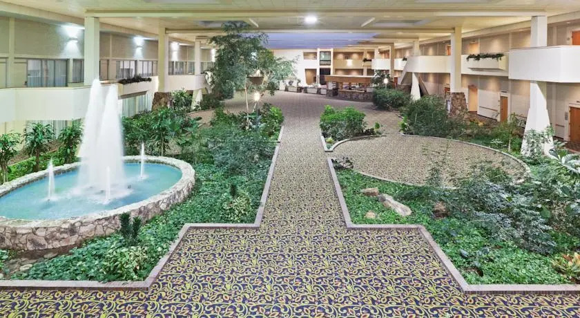 Holiday Inn Park Plaza