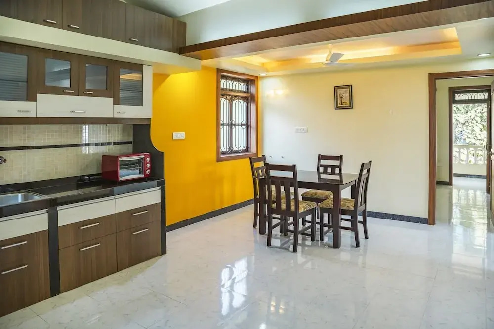 GuestHouser 2 BHK Apartment 92c1