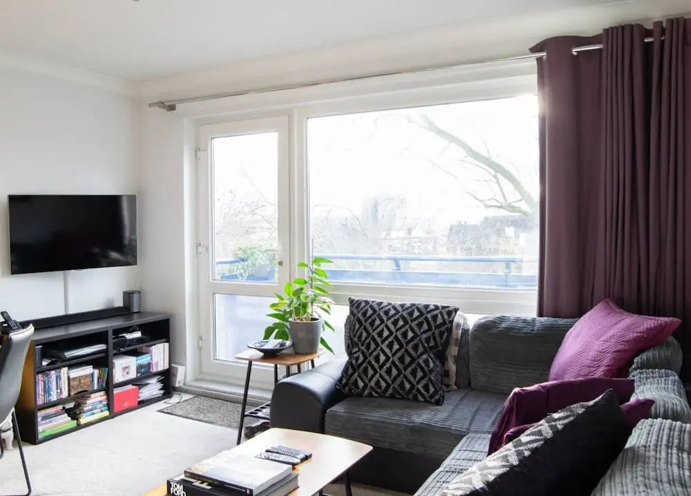 Quirky Urban Flat with Impressive Panoramic Views