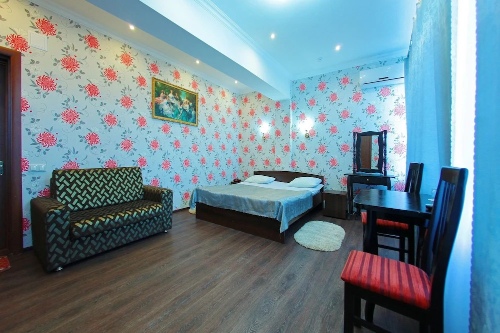 Mini-Hotel Mr 997