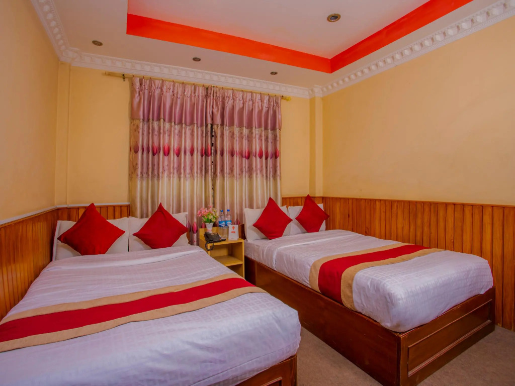 OYO 305 Hotel Gauri