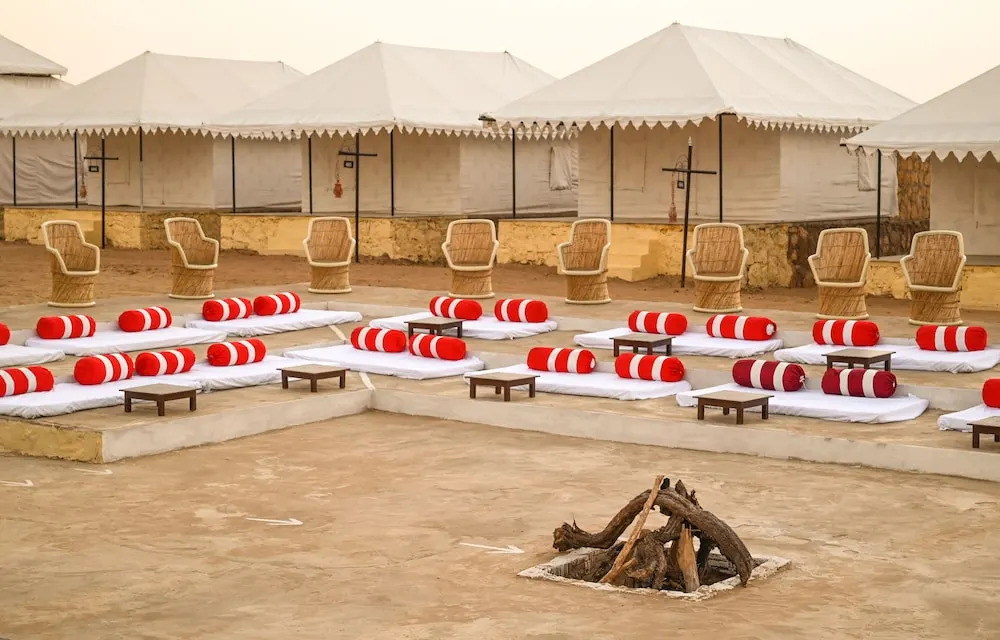 The Carvaan Resort