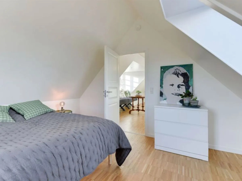 "Steen" - 900m from the sea in NW Jutland