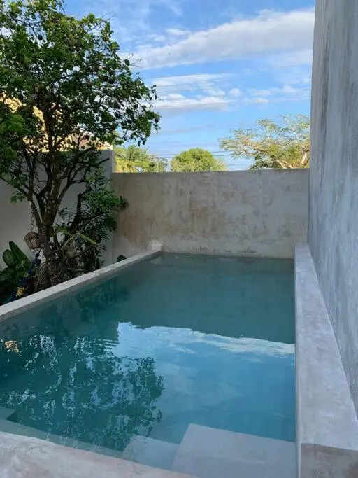 Private Full House with pool and cozy patio