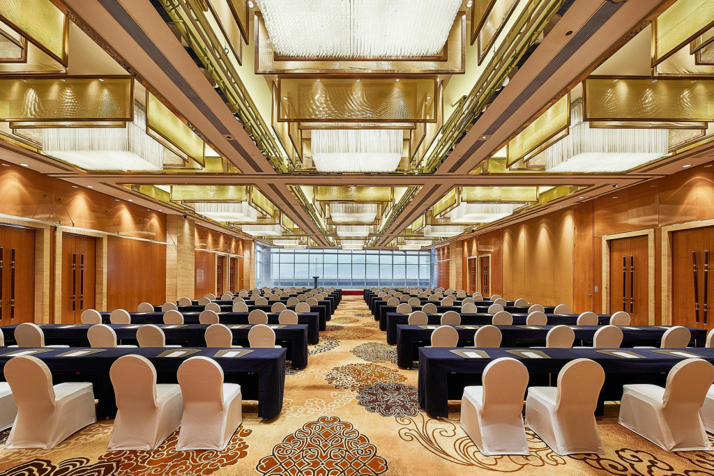 The Westin Nanjing Xuanwu Lake