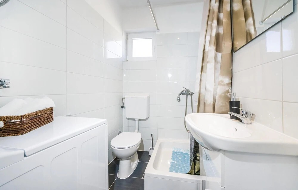 Awesome Apartment in Maslenica With 2 Bedrooms and Wifi