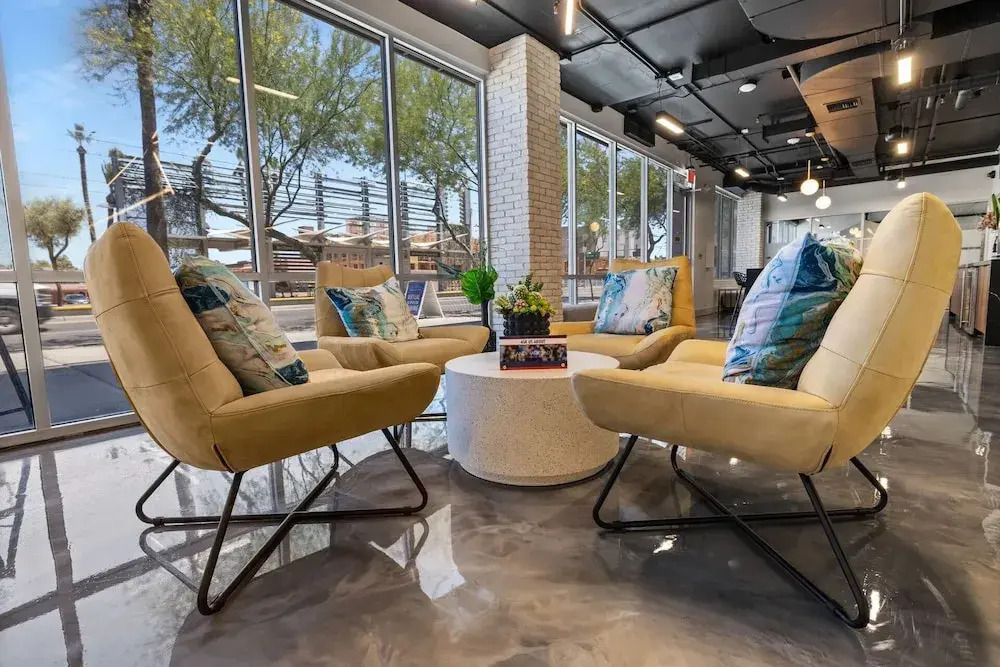 Landing Beautiful 1BD Pool Rooftop Lounge