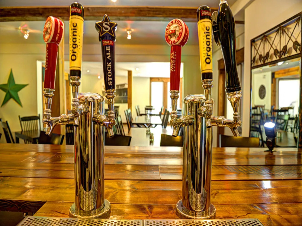 Pine Lodge Inn