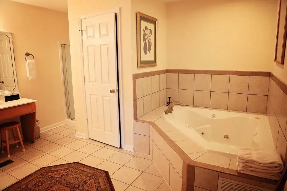 Bennett House Bed & Breakfast