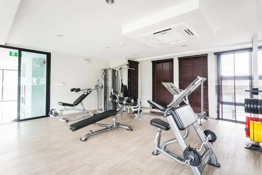6Av 214 - Surin Beach Studio With Pool and gym