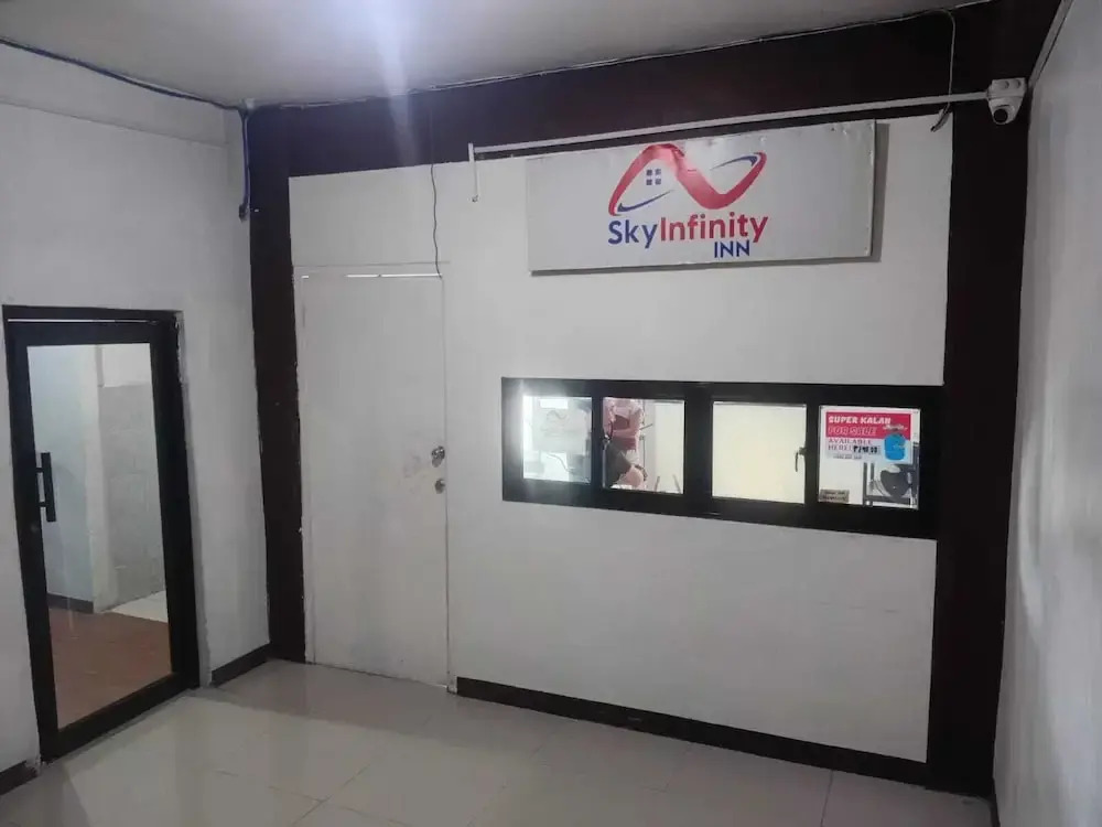 OYO 1169 Sky Infinity Inn