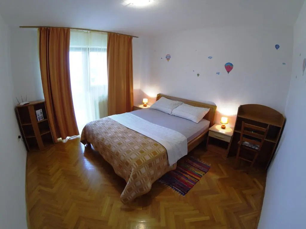 OINA Apartments