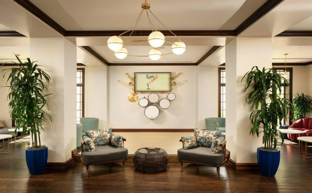 Fenway Hotel, Autograph Collection