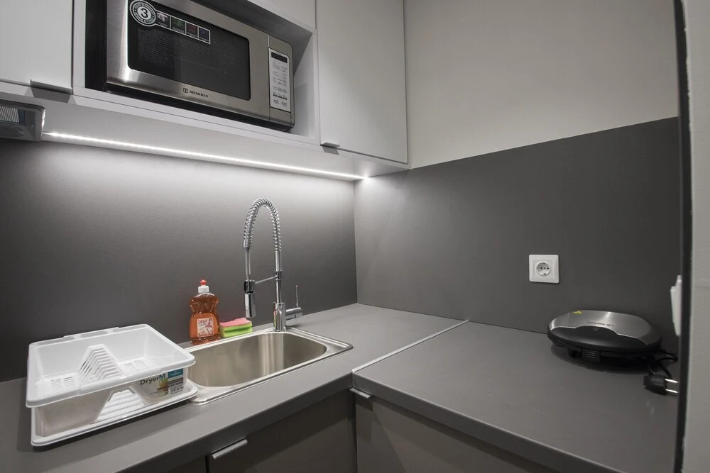 Ornament Suites Nilie Hospitality MGMT
