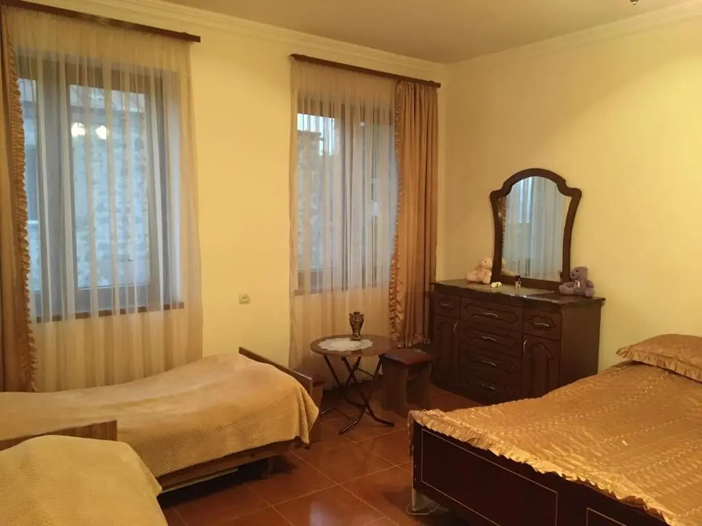 Syunyats guest house