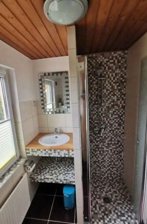 Kubis Modern Retreat