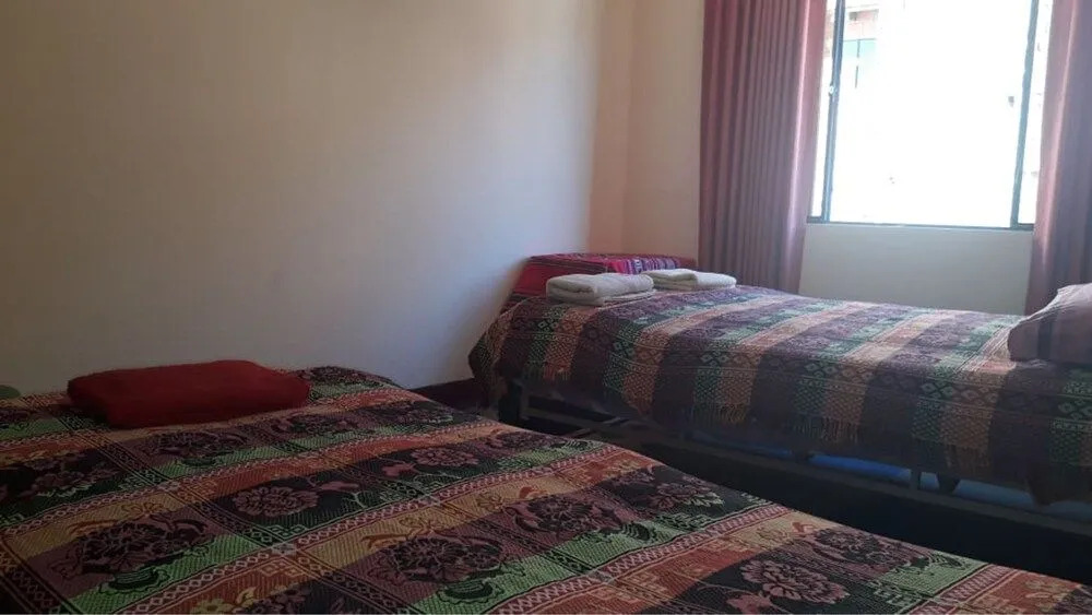Yo-Lin Hostal