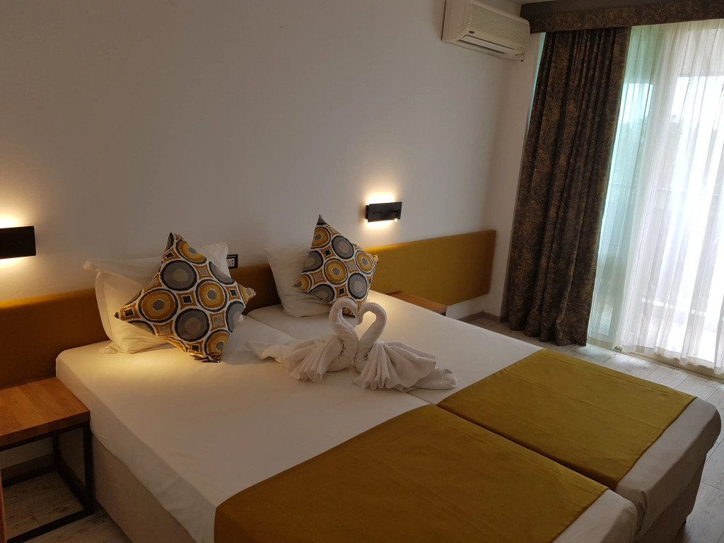 Tintyava Park Hotel