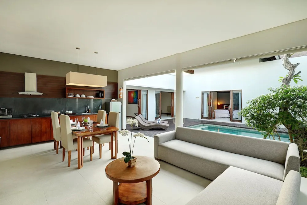 Villa Flora at Karuna Uppala Villa Umalas