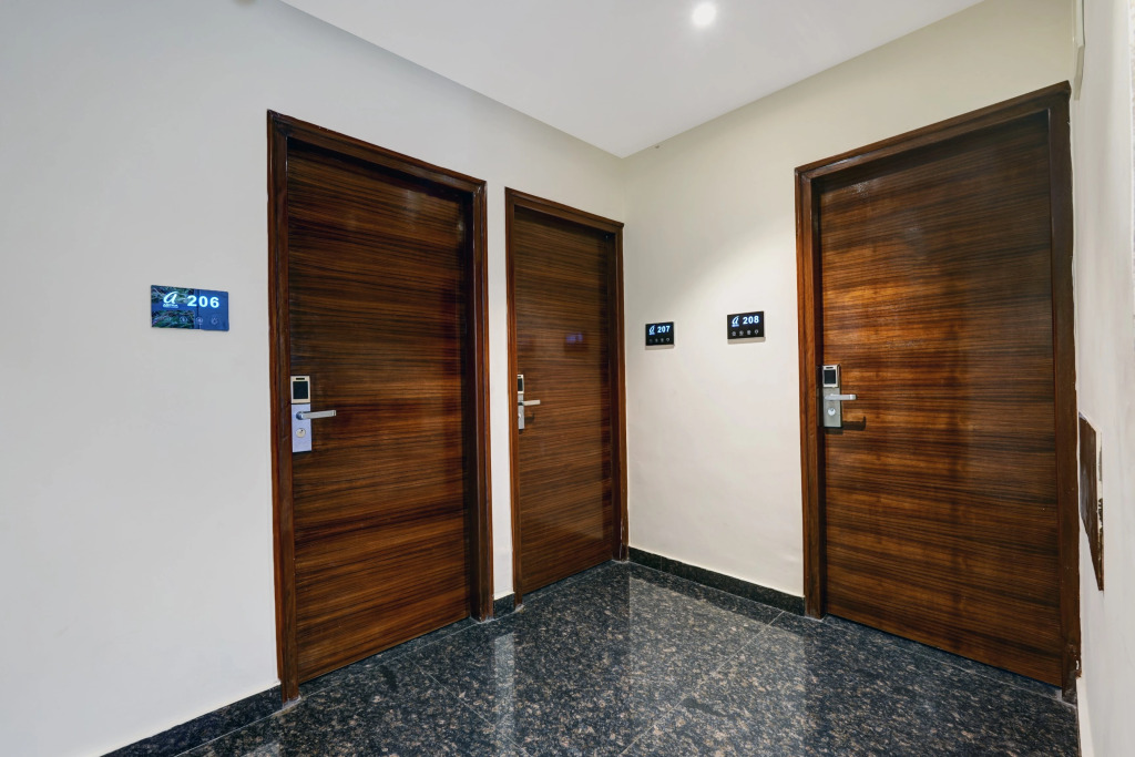 Astra Hotels & Suites - Koramangala