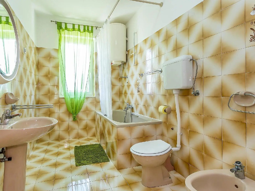 Lino - Two Bedroom