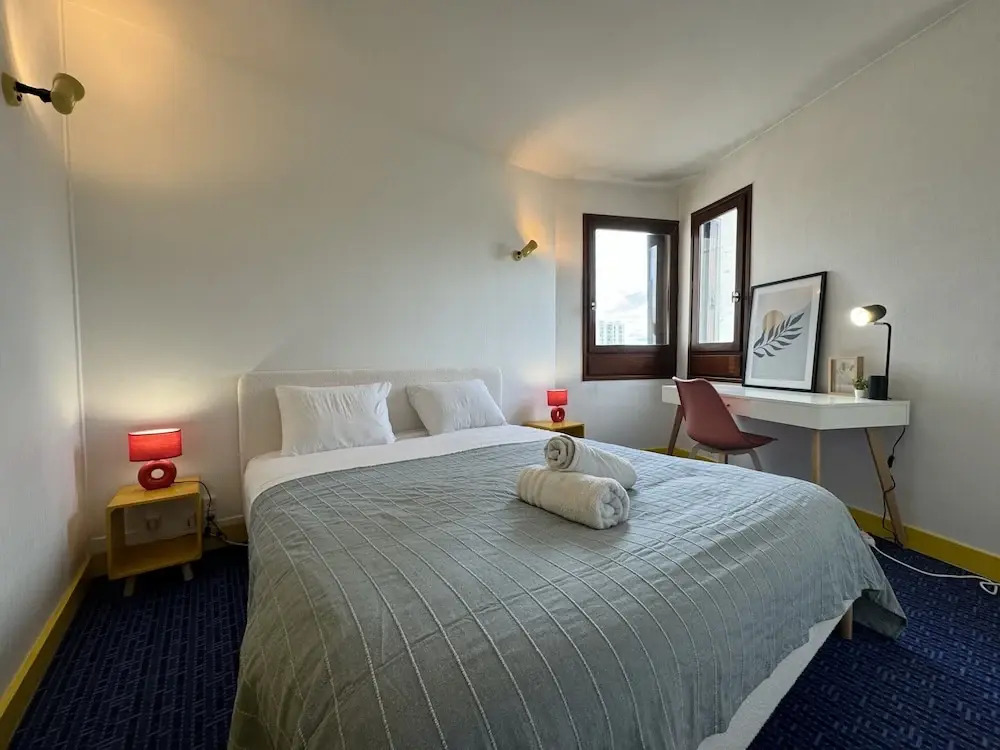 Apartment in Le Mans Near 24H Circuit