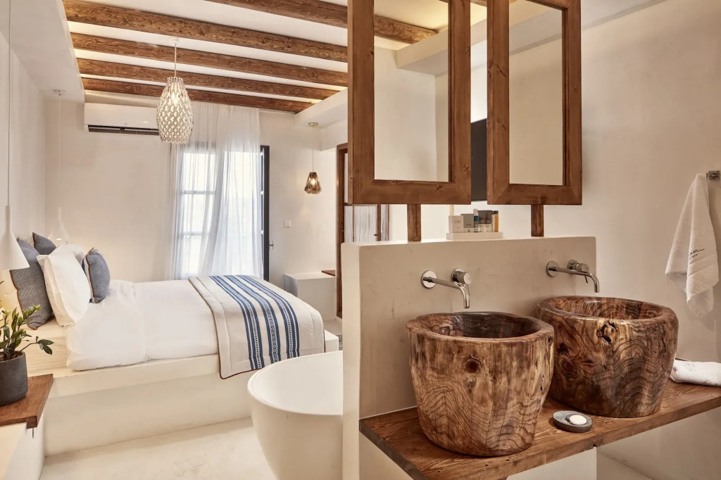 Parian Boutique Hotel