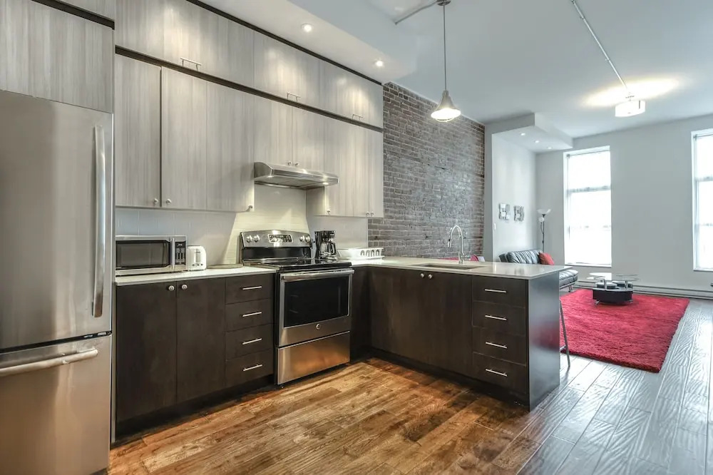 St Laurent Apartments