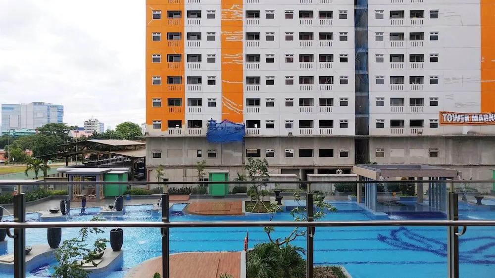 Great Choice and Comfy 2BR Green Pramuka City Apartment By Travelio