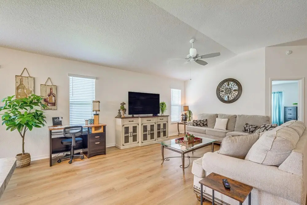 Furnished Lanai & Golf Cart: The Villages Home