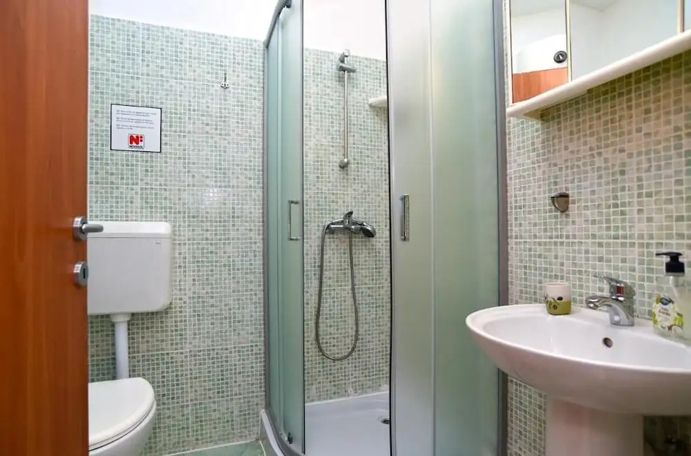 Welcoming Apartment With Shared Pool