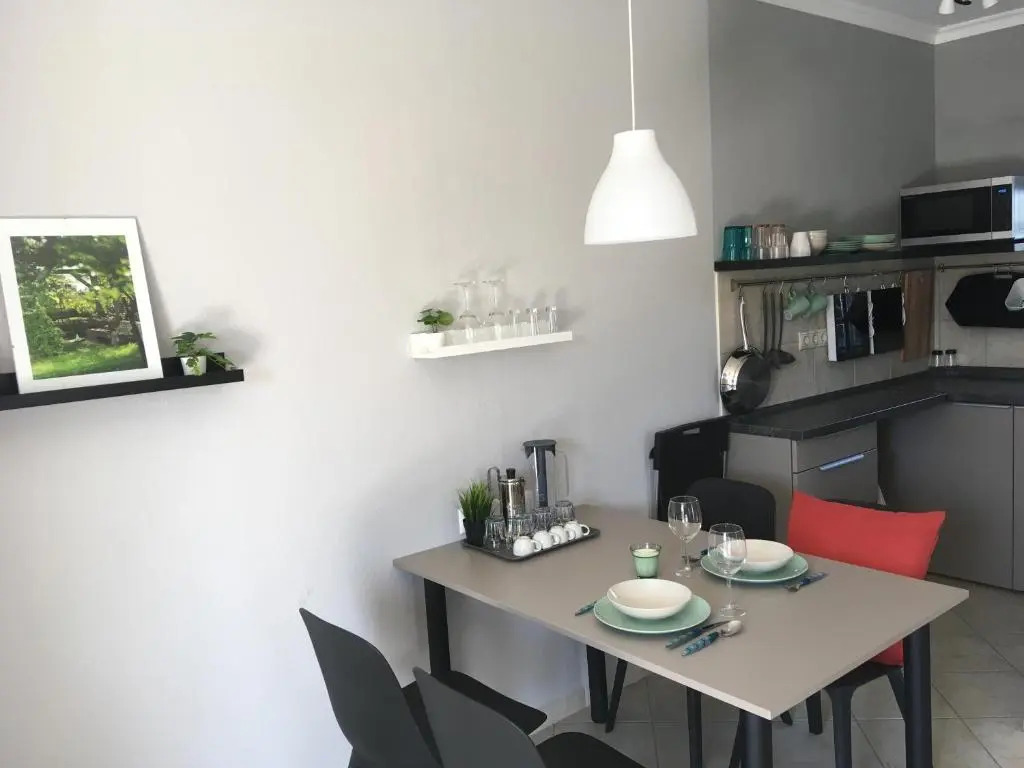 Balatonlelle Apartmanház