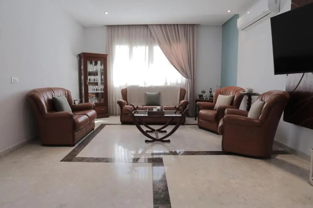 Magnifique Villa Avec Piscine, Pour Vos Vacances