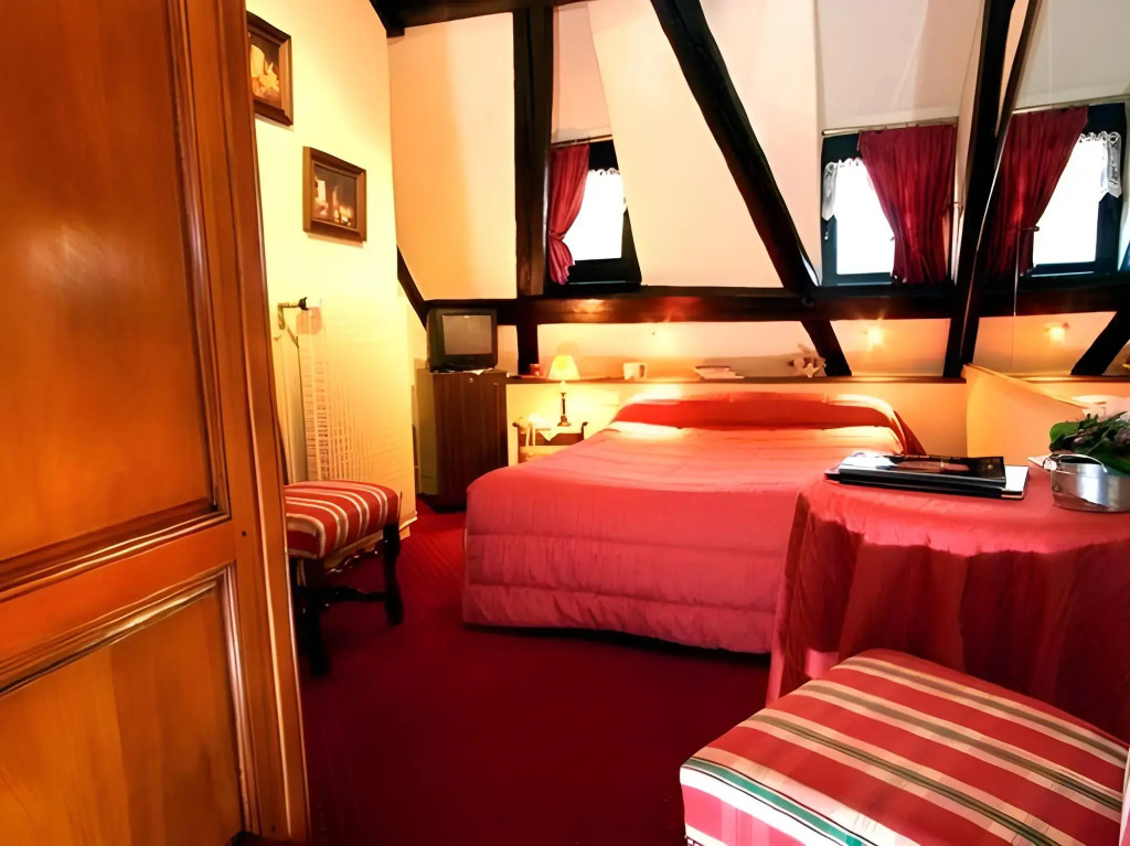 Hotel Restaurant Le Maréchal - Teritoria