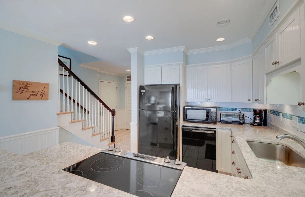 11D Mariners Walk by Avantstay Oceanfront Living Amazing Views! Communal Pool