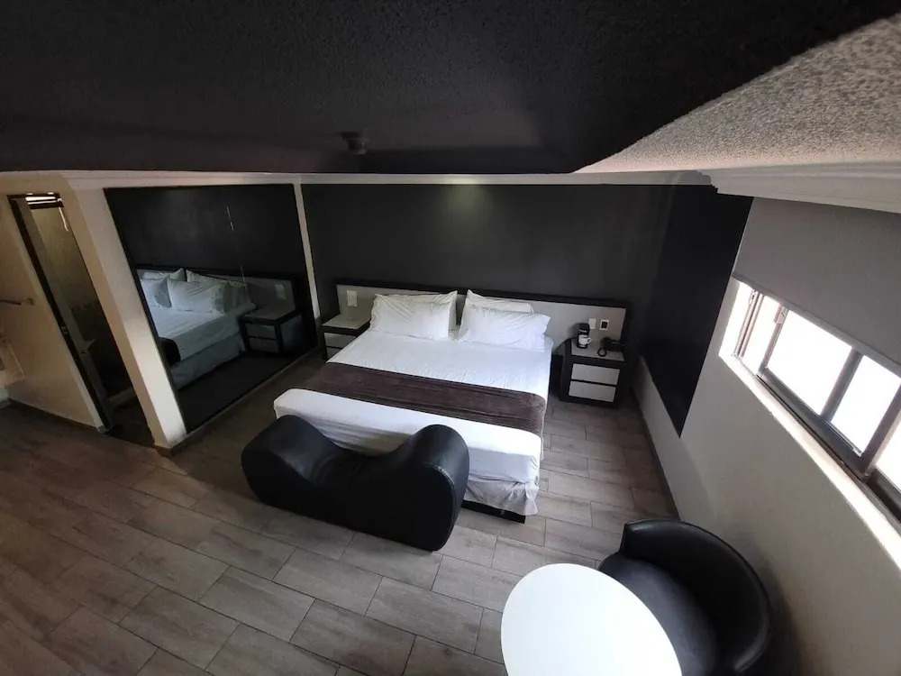 Real La Viga Motel