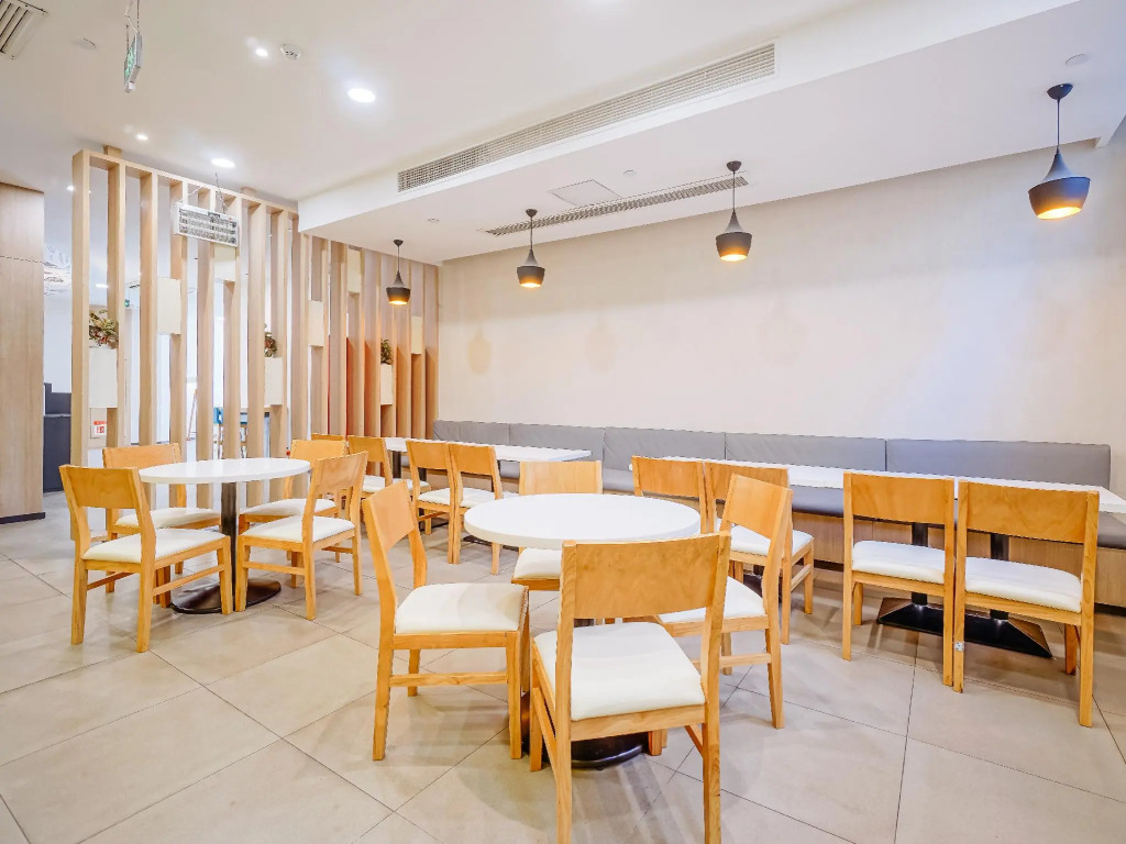 Hanting Hotel Nanjing Hexi International Expo Center