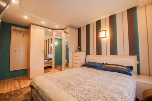 Kvartirov Apartmnets on Teatralnoy