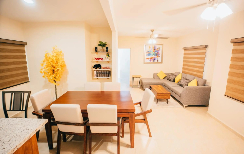 Incredible 3 Bedroom Apartment
