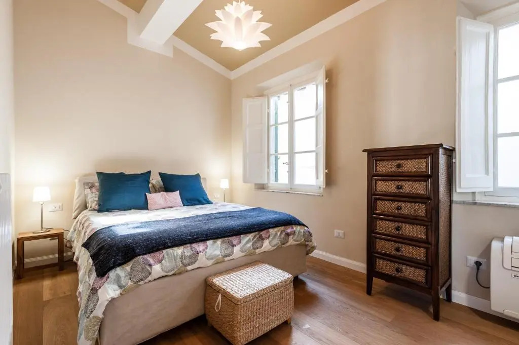 Affordable suite with a view in the Heart of Lucca
