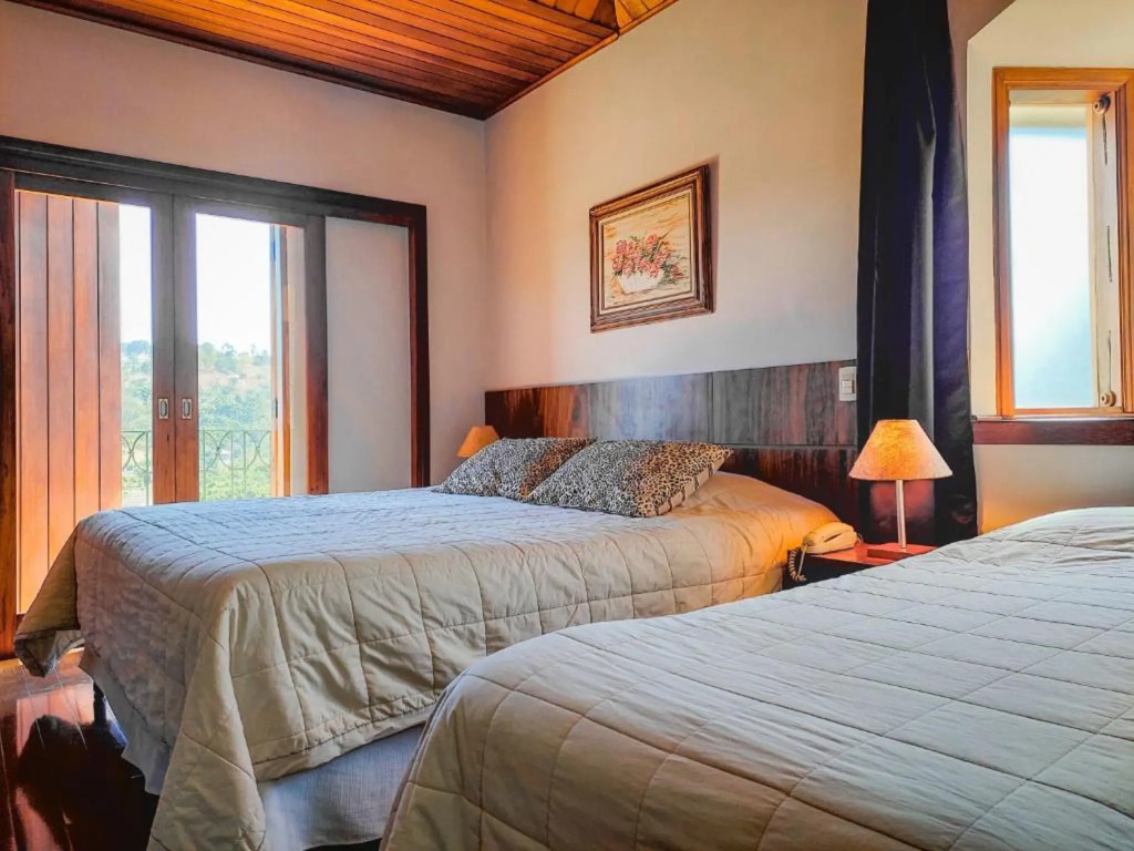 Pousada Victoria Villa By Nacional Inn - A 800 metros da Vila Capivari