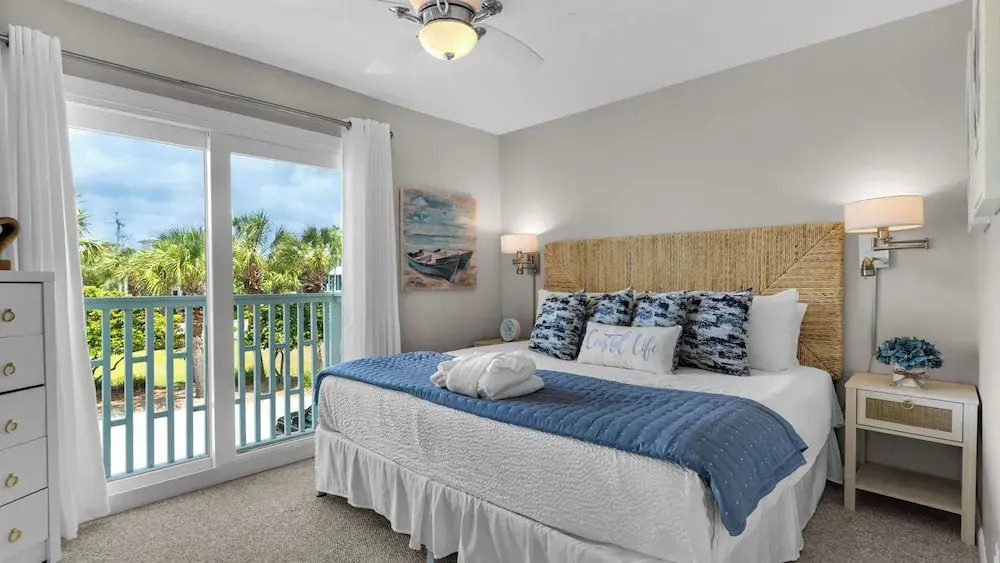 2BR Beachfront Townhome w/ Beach Service + Free Attraction Tickets!
