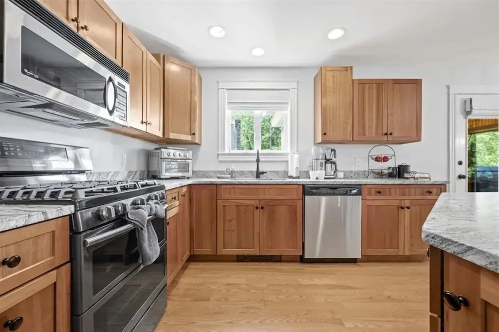 Lakeview Bliss Limit 8 3 Bedroom Villa